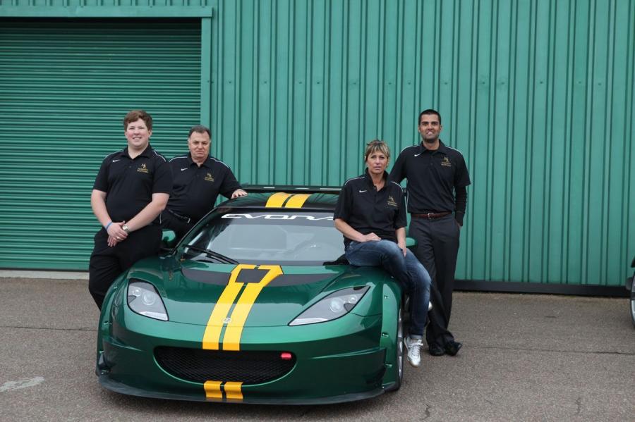  Lotus Evora GTC 2012 года  (фото 2 из 2)